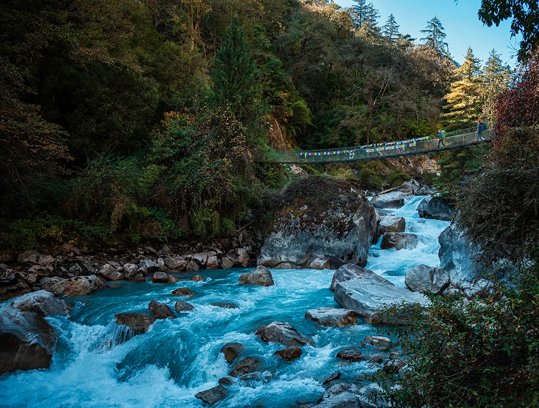 Trek from Deng to Namrung (2,630 m)