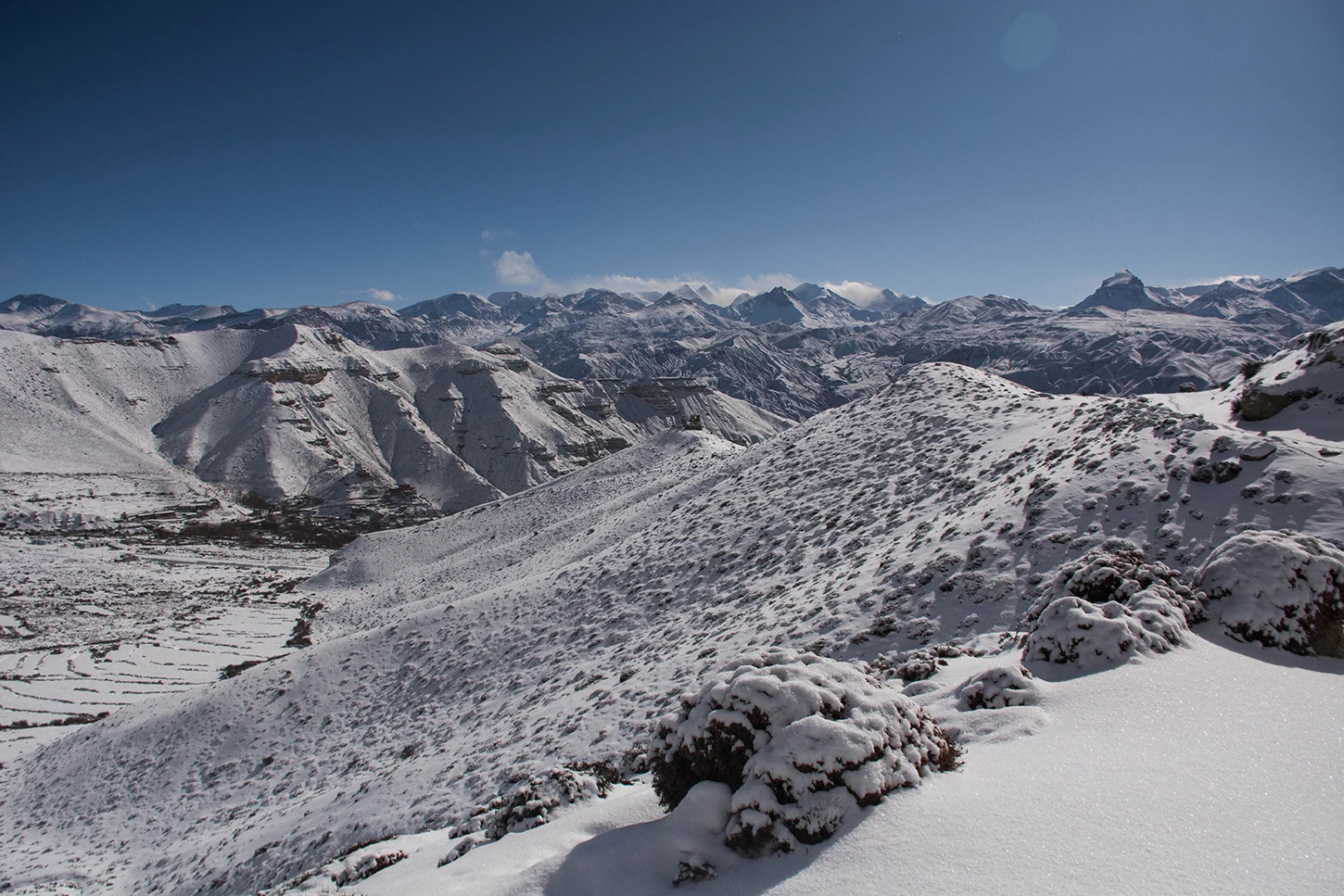  The Mustang Valley when covered by snow. 